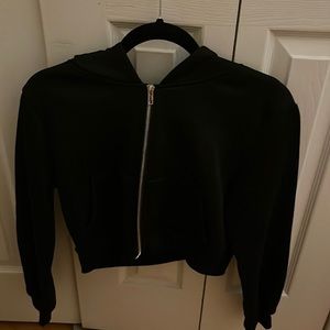 cropped black zip up